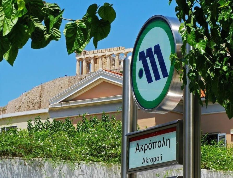 A Beautiful 2 Bdr House In The Heart Of Plaka Villa Атина Екстериор снимка