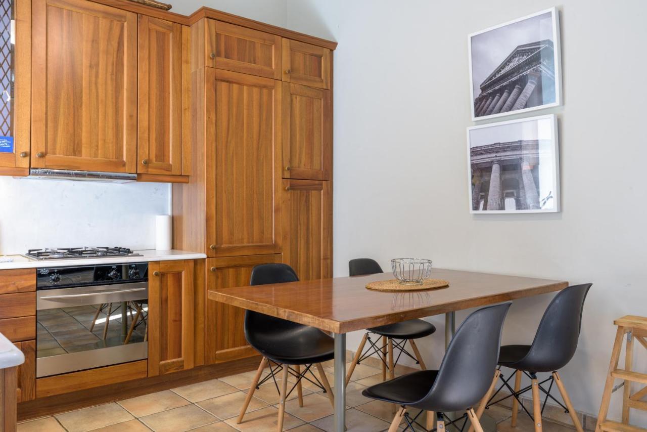 A Beautiful 2 Bdr House In The Heart Of Plaka Villa Атина Екстериор снимка
